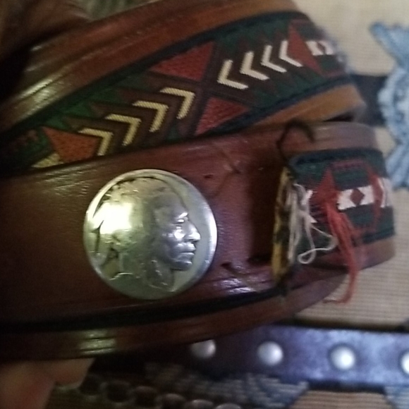 Brighton Indian Head Nickel Leather Belt 42 - Picture 7 of 7